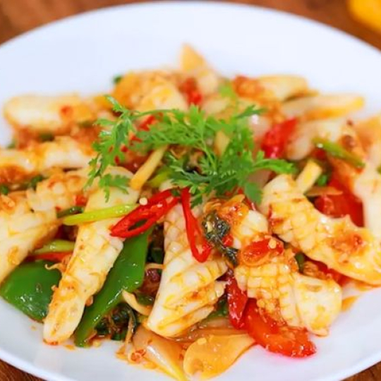 Mực xào sa tế