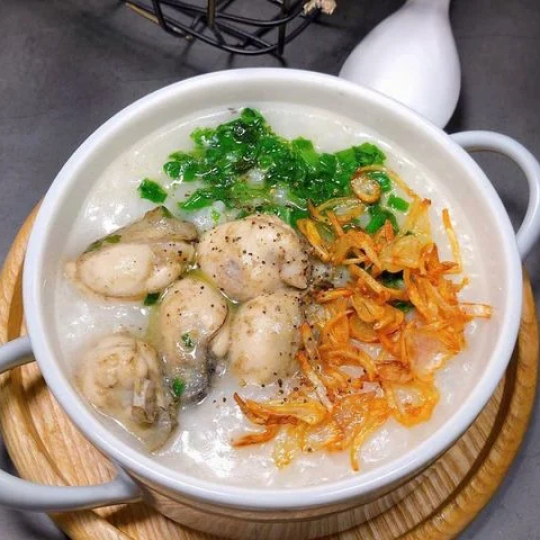 Cháo hàu hải sản